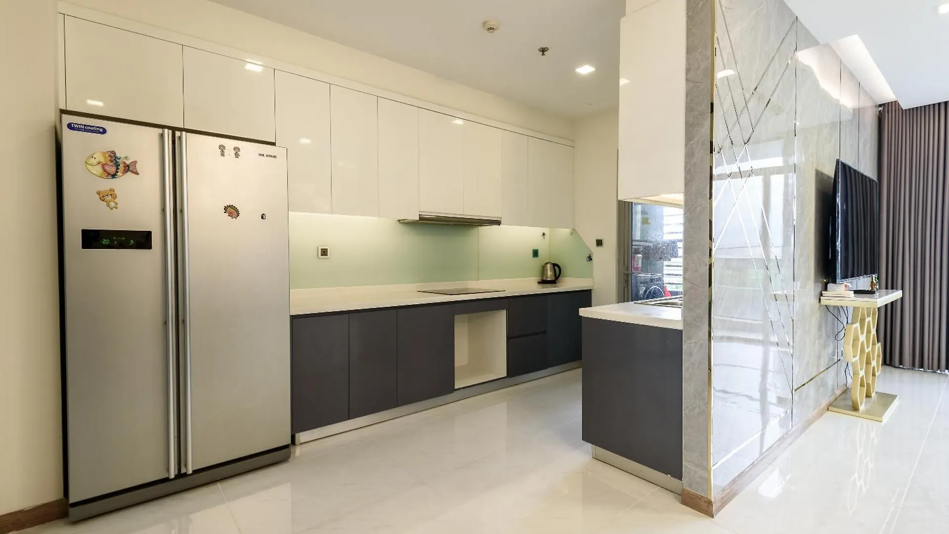 Vinhomes Residences-Luxury Apartment Ho Chi Minh City 0*,
